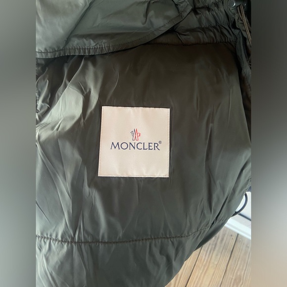 Moncler “Gaillon Feather Down” Hooded Camouflage Jacket - Picture 15 of 16